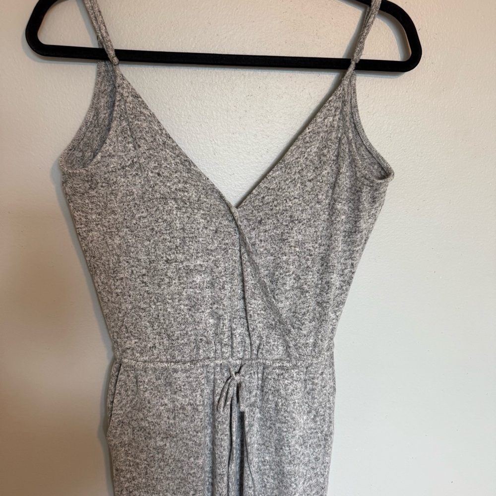 Express One Eleven Heather Gray Cozy Jumpsuit Size Extra Small - Picture 2 of 5